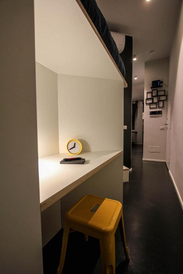 Stylish & Cosy House At Fair Lägenhet Milano Exteriör bild