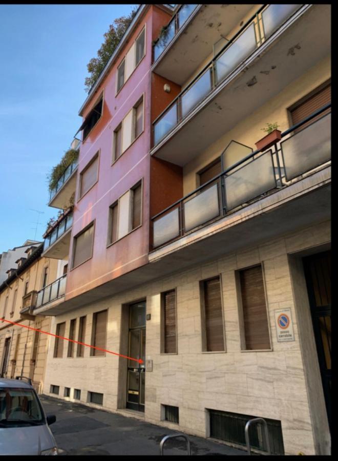 Stylish & Cosy House At Fair Lägenhet Milano Exteriör bild